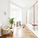Bed and Breakfast Autor